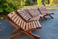 Collapsible Cedar Nesting Chair